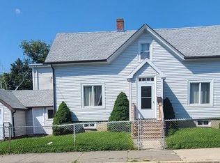 68 Carnes St, Lynn, MA 01905