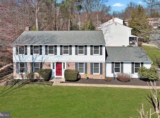 8410 Terra Woods Dr, Springfield, VA 22153