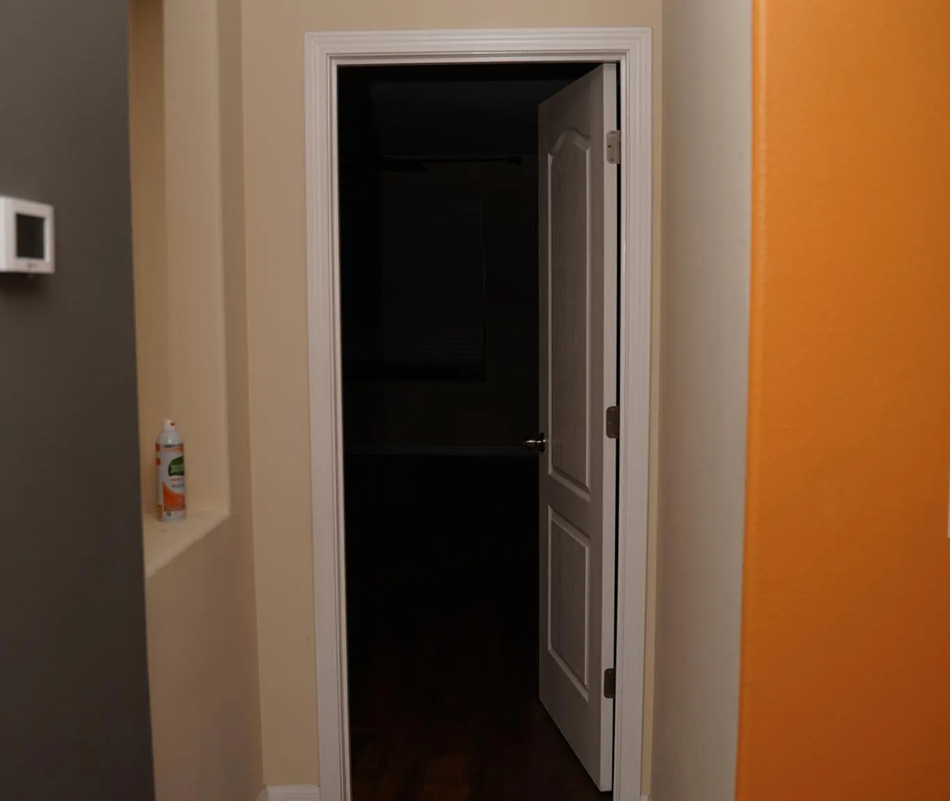 1120 Ballard Green Pl — Photo 4