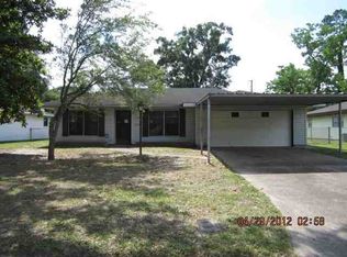 4725 Beaumont Dr, Beaumont, TX 77708
