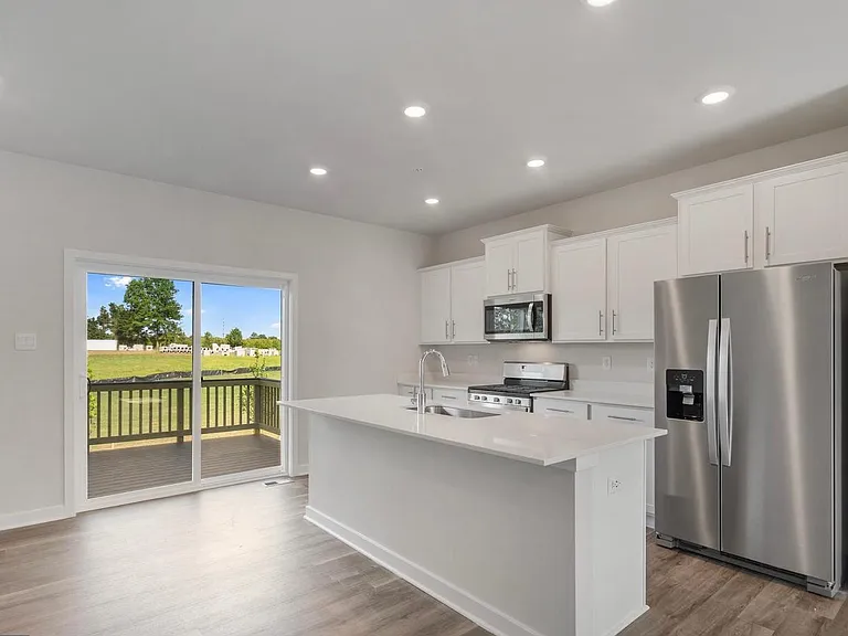 16502 Green Glade Dr — Photo 12