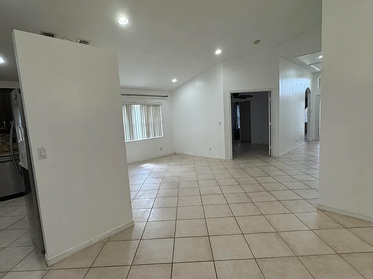 3661 Miramontes Cir — Photo 13