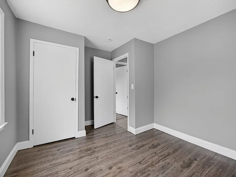 3320 Elm St — Photo 20