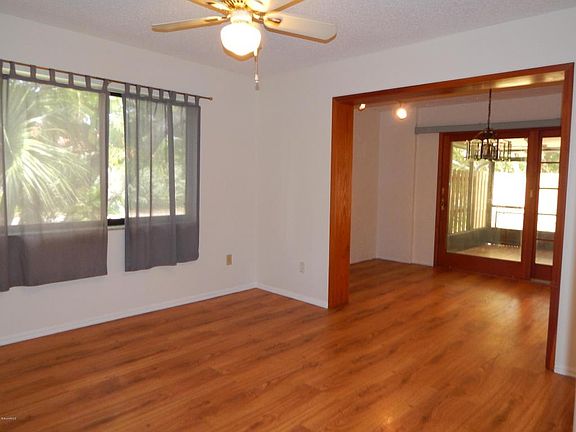 4th image of 8716 Camelia Ct #8716
