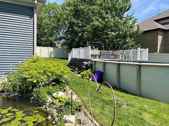 4th image of 750 Thorndale Dr