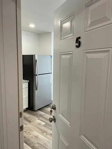 413 Doxey St #5 Photo 1