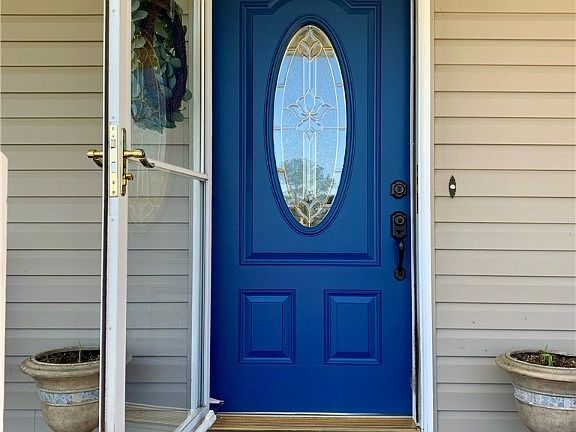 4th image of 239 Mayer Dr