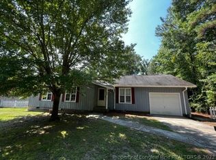 295 Appaloosa Dr, Spring Lake, NC 28390