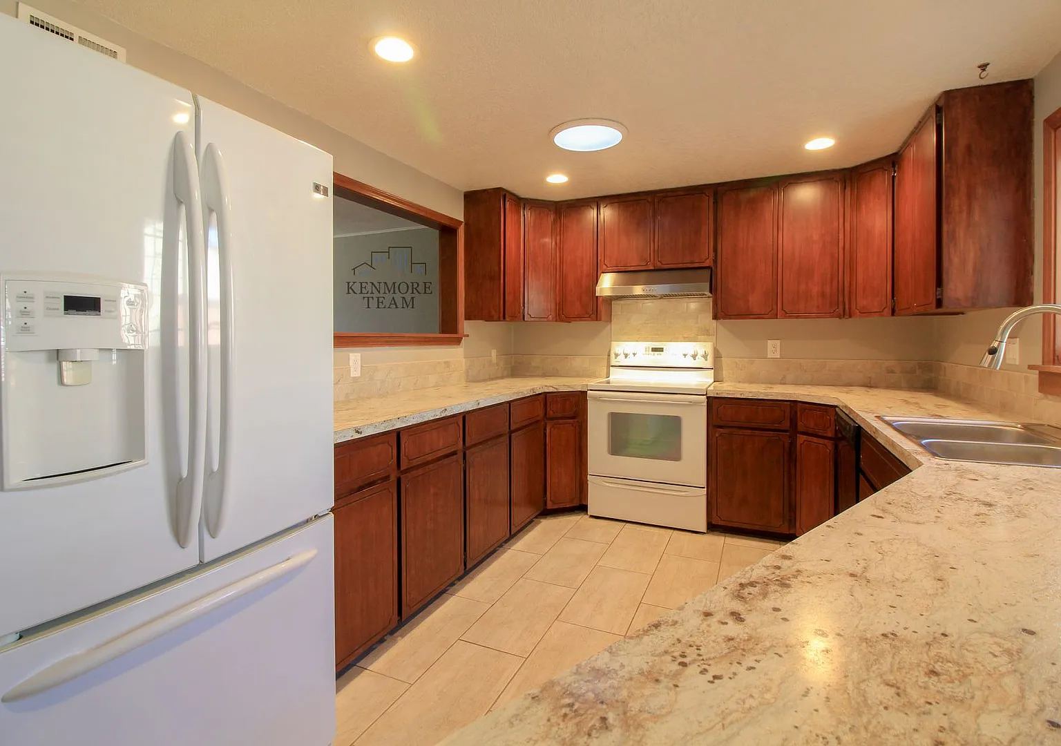 3 Bedroom, 1 Bath Home in Central Richland — Photo 3