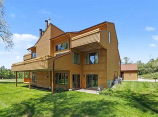 4749 S Pleasantview Rd Unit 5, Harbor Springs, MI 49740