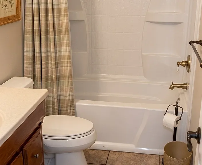 10 Annes Ct — Photo 14
