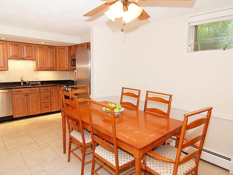 39 Ellery St #7 — Photo 6