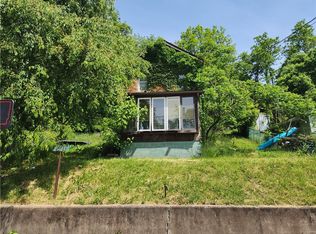 515 4th St, Marianna, PA