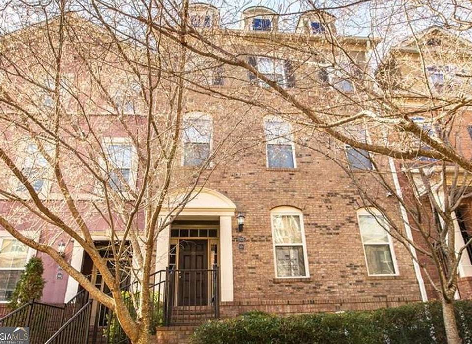 1st image of 521 Perimeter Walk