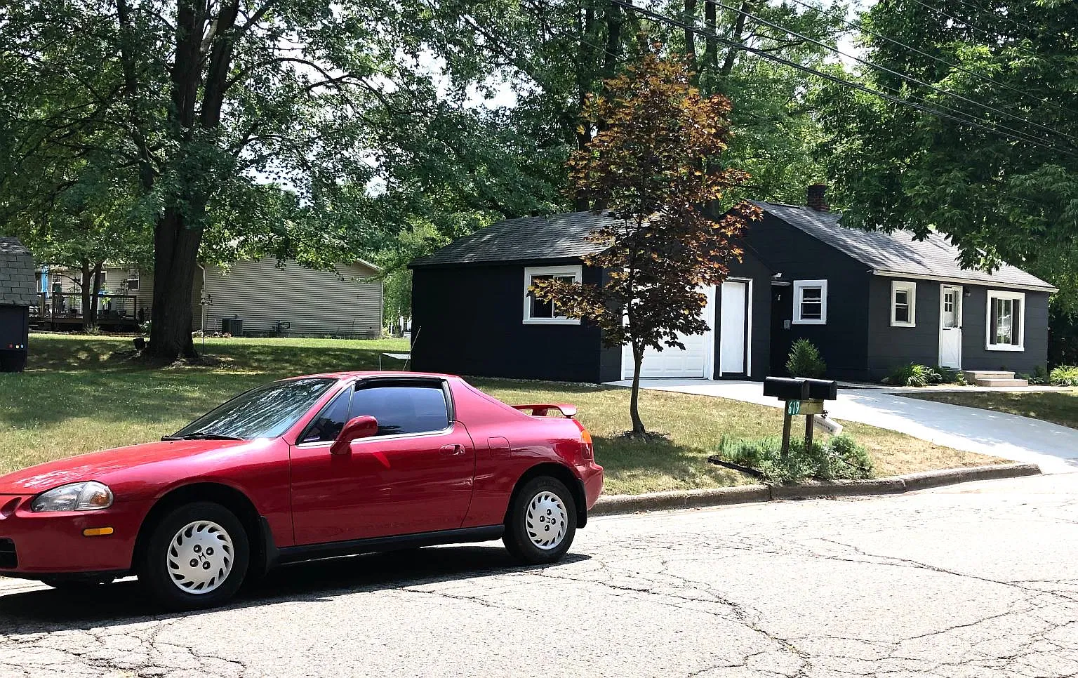 619 Benhoy Ave — Photo 2