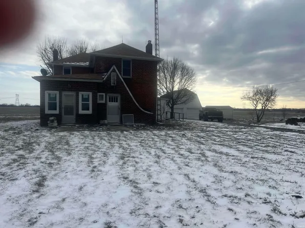 924 E State Road 18, Galveston, IN 46932