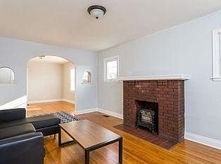 5th image of 508 E Barbee Ave