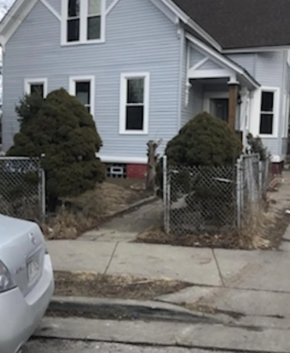 3146 N Julia St — Photo 1