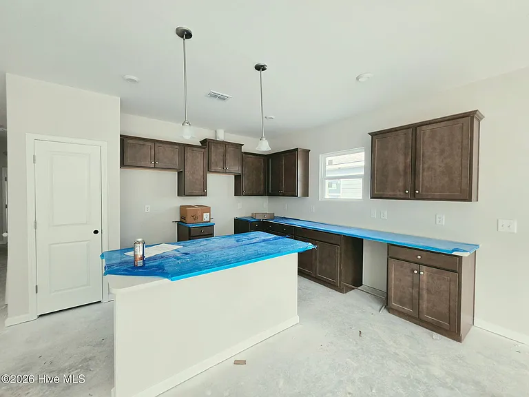 1082 River Marsh Path SE — Photo 6