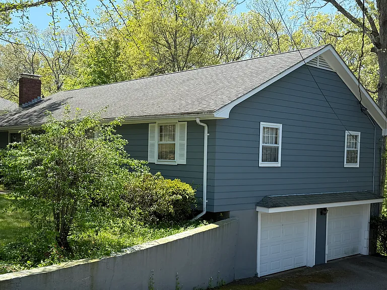 24 Circle Rd — Photo 3