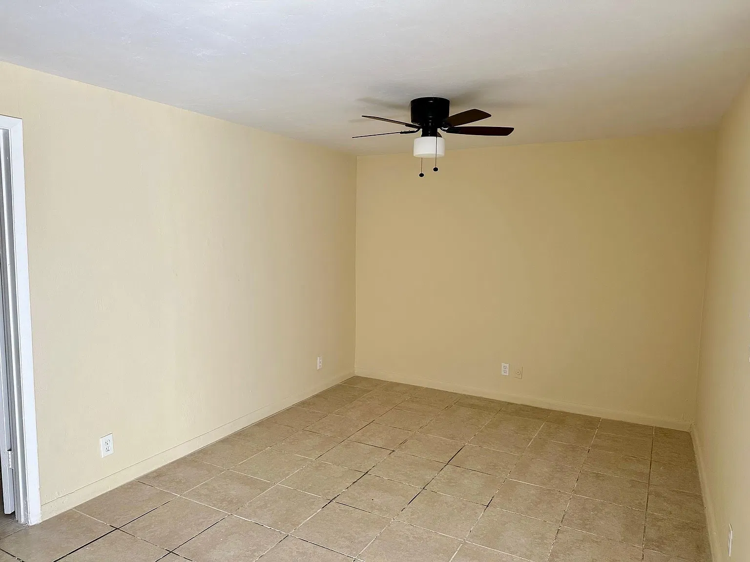 Pepper Island Apts — Photo 3