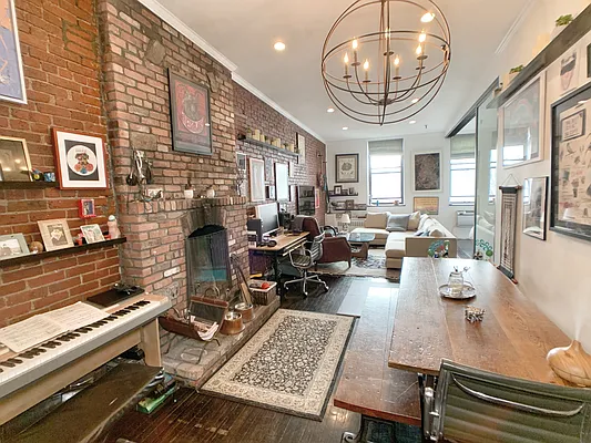 Rented by Corcoran | media 28