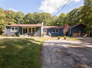 11 Paris Irons Rd, Glocester, RI 02857