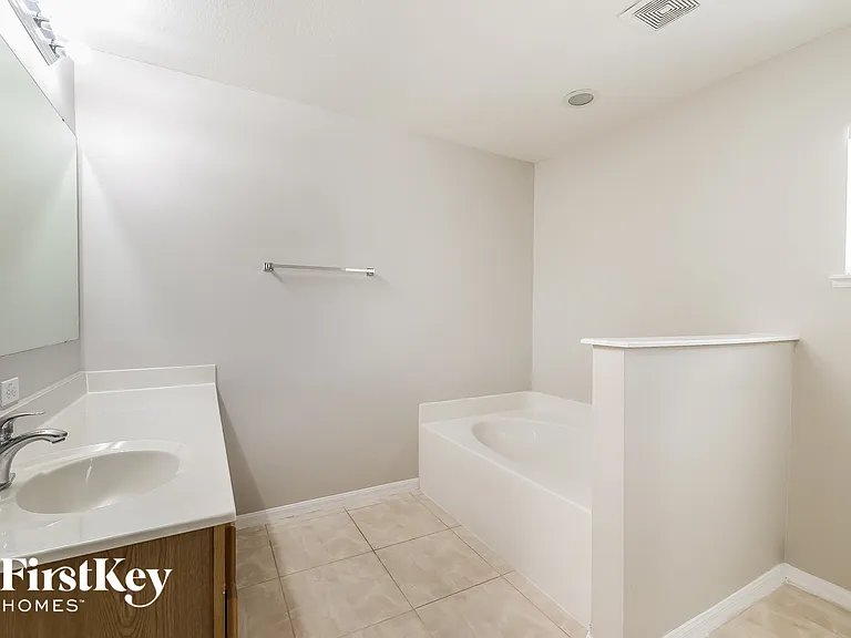 32 Sawfish Ln — Photo 9
