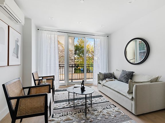 4th image of 459 Quincy St #2B