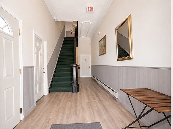 3rd image of 5 Oak St #2
