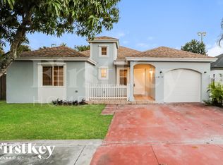 13710 SW 181st Ter, Miami, FL 33177