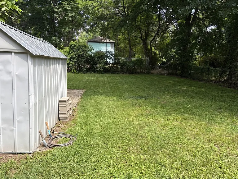 640 Leath St — Photo 14