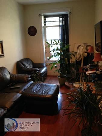 1st image of 235 E 116th St APT 4