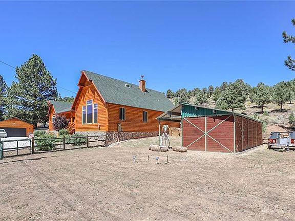 4th image of 46776 Lakewood Dr