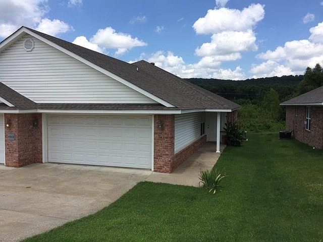 1st image of 2114 Plum Creek Ln