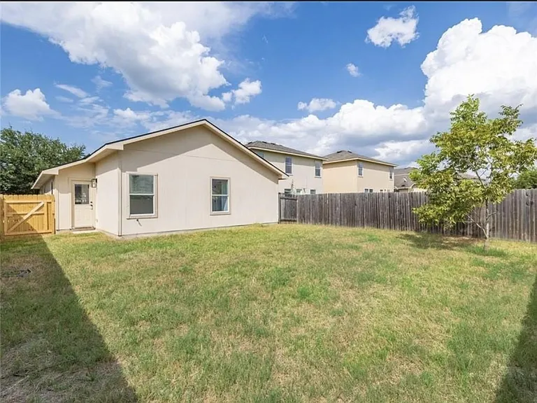 12801 Door Bell Dr — Photo 20