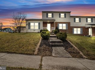 20 Mary Dr, Dillsburg, PA 17019