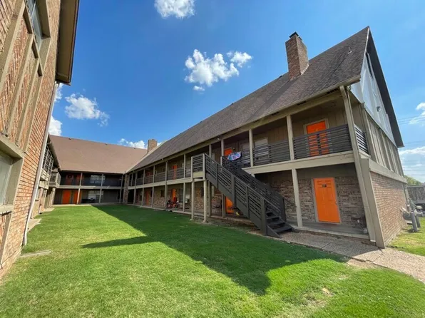 Avery Park Apartments