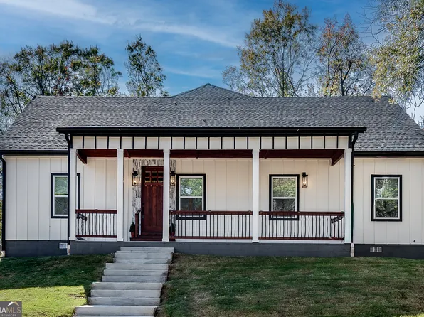 1318 Bluefield Dr SW, Atlanta, GA 30310