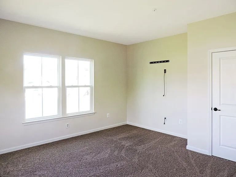 9166 Beechdale Ct — Photo 10