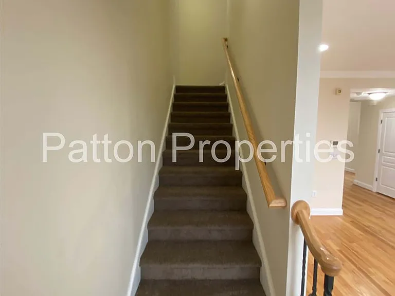 1308 Pulaski St - Inside CoC - R09009-09-12 — Photo 20