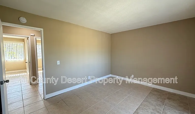 69180 Victoria Dr #8 — Photo 13