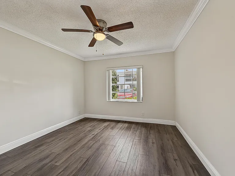 6447 Bay Club Dr #1 — Photo 20