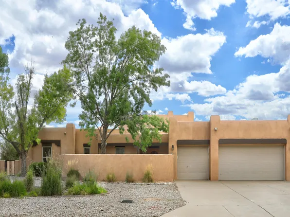 308 Nicklaus Dr SE, Rio Rancho, NM 87124