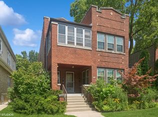 1705 Dempster St, Evanston, IL 60201