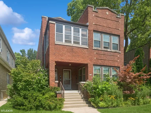 1705 Dempster St, Evanston, IL 60201