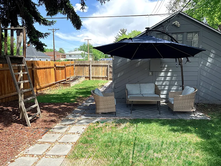 668 Meade St — Photo 11