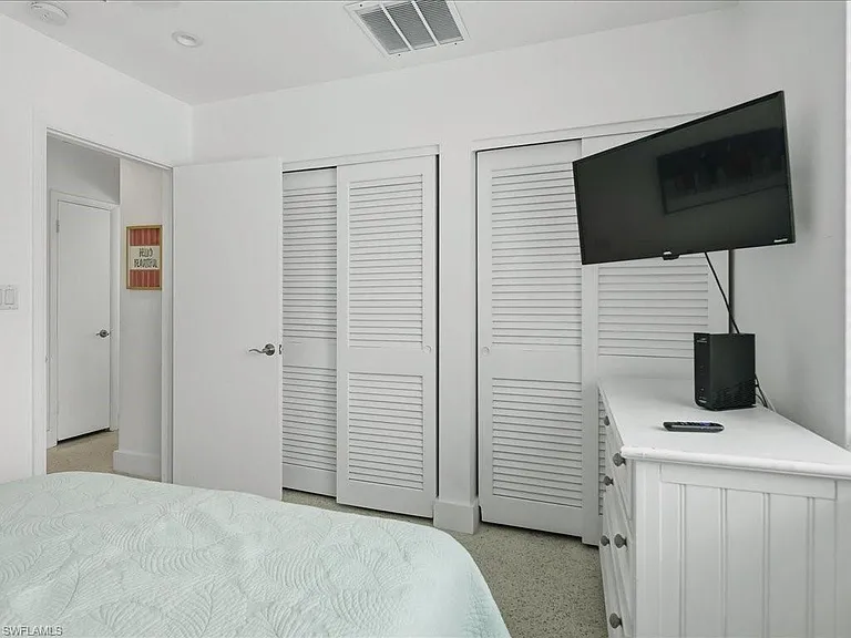 1206 Martinique Ct — Photo 15