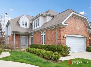 2554 Windrush Ln, Northbrook, IL