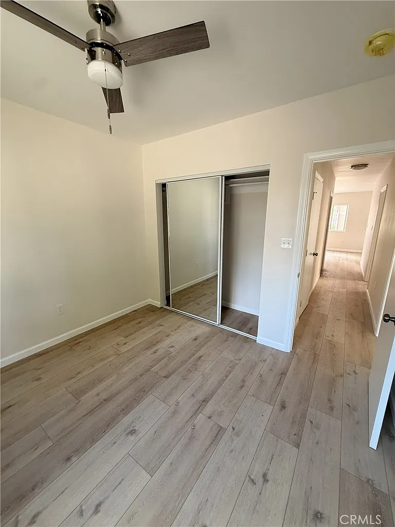 3 bed, 951 sqft, $3,800 — Photo 4